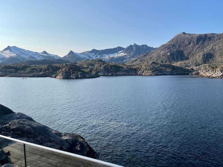 Apartamento Eksklusiv Leilighet Med Spektakulaer Utsikt Kabelvåg Exterior foto